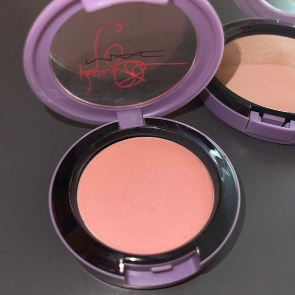 MAC Kelly Osbourne bundle - Picture 8 of 9
